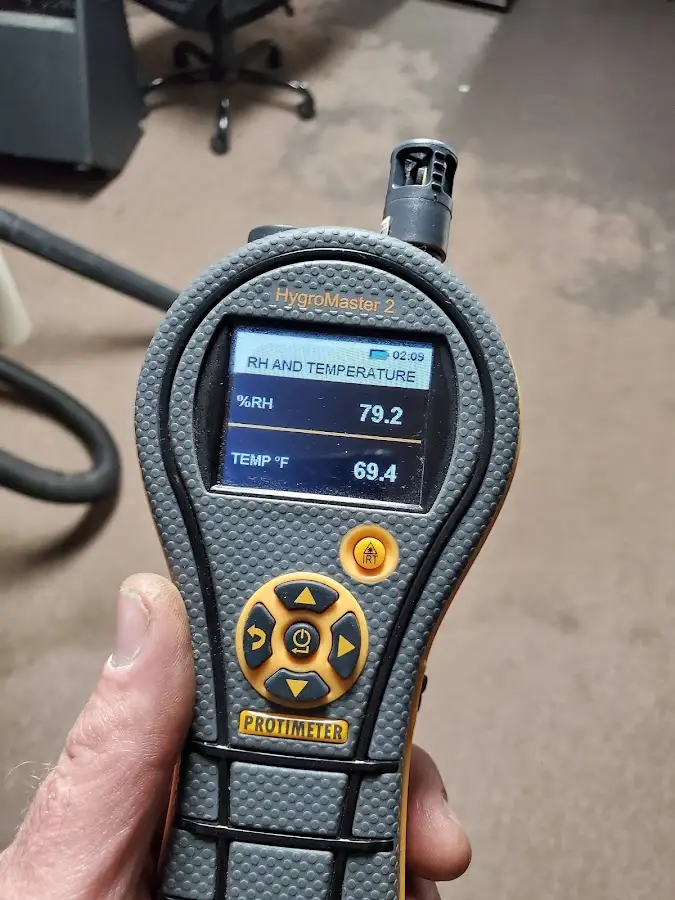 Moisture meter humidity assessment for Fire & Smoke Damage Restoration in Kronenwetter